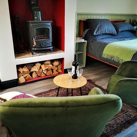 Old Post Office Studio Apartment Killarney Luaran gambar